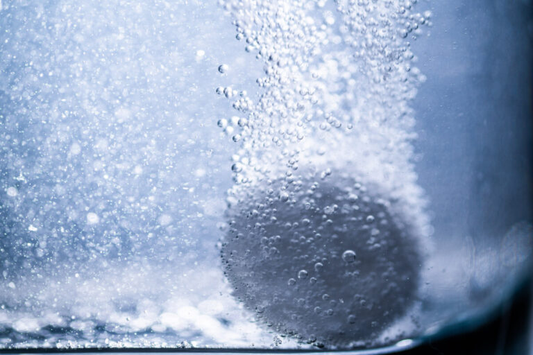 Alendronato effervescente: nuova formulazione per una nuova aderenza alla terapia