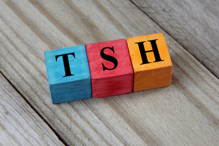 Gli effetti della soppressione del TSH sulla densità minerale ossea nelle donne post-menopausa
